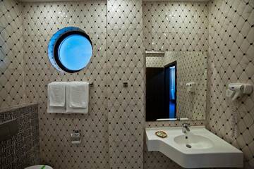 Фото номера Двухместный номер с 1 кроватью Отель Hotel Evergreen г. Амара 10